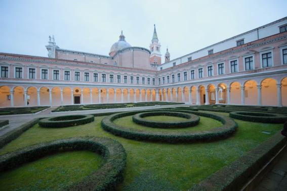 Scuola per Librai Umberto e Elisabetta Mauri - UEM